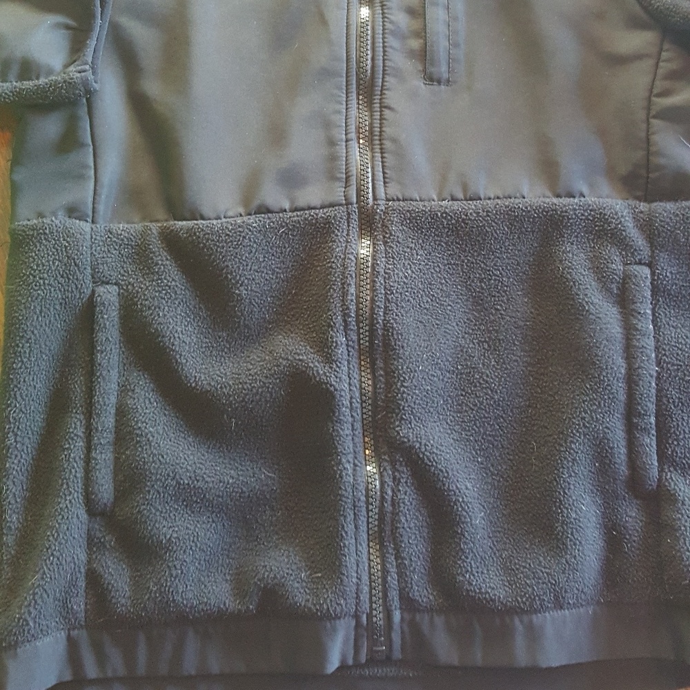 Black jacket - Picture 3 of 3
